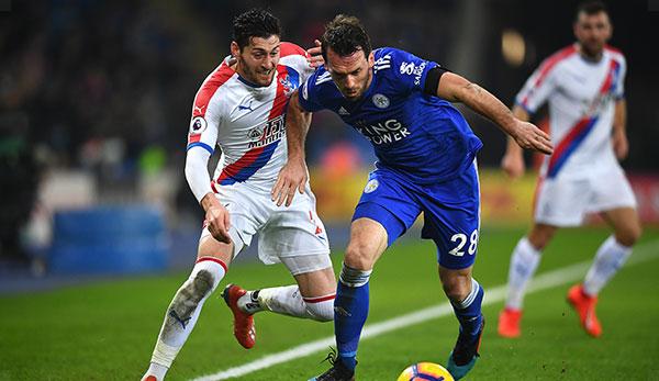 Premier League: Contract expires in summer: U-turn at Christian Fuchs?