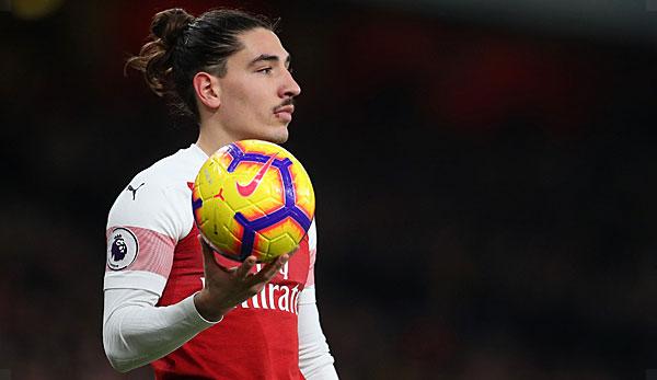 Premier League: Because of Gnabry: Bellerin teases PL club
