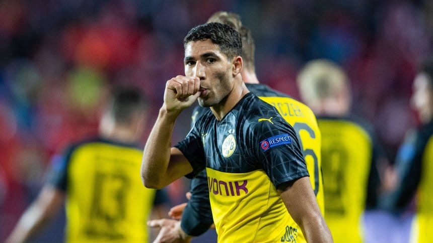 FC Bayern allegedly wants to snatch away Achraf Hakimi from Borussia ...